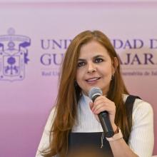 Karla Planter llama al diálogo entre la comunidad universitaria