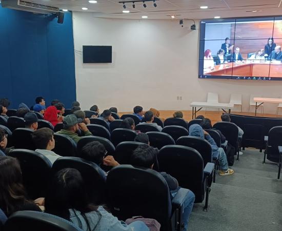 Fomentan el pensamiento crítico entre universitarios de nuevo ingreso