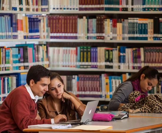 Abren convocatoria 2025 para estímulos económicos a estudiantes sobresalientes
