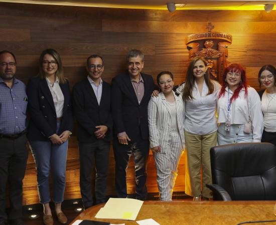 Fomentan el pensamiento crítico entre universitarios de nuevo ingreso