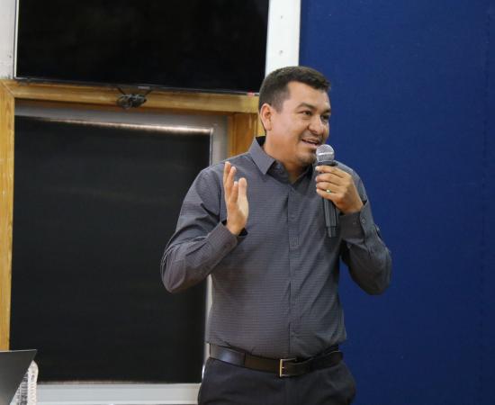 Agronegocios inicia el ciclo escolar 2024-B con conferencia sobre producción de tuna