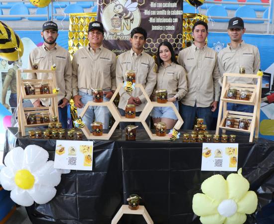 Feria de las Ideas 2025 impulsa el talento, la creatividad y el emprendimiento universitario
