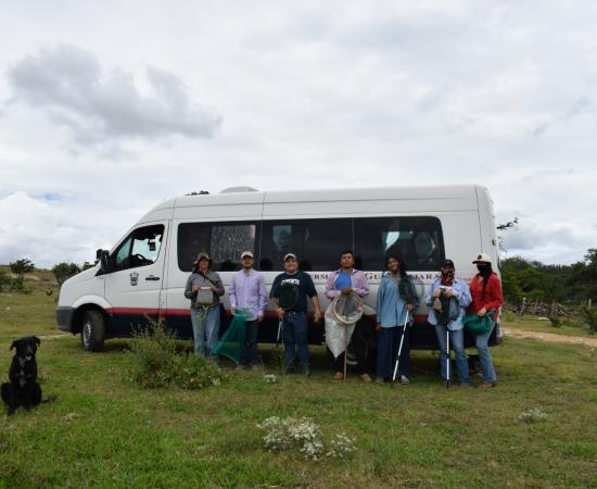 Estudiantes fortalecen conocimientos sobre entomofagia mediante taller de recolección y procesamiento de chapulines
