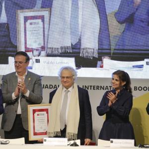 La FIL inicia con un llamado a cuidar a los libros y los espacios de fomento a la lectura de discursos intolerantes